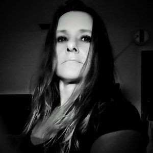 Meet your Posher, Tima